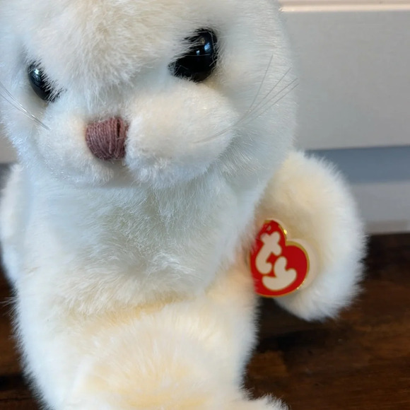VTG Ty Classic Misty the Arctic Seal Plush Beanie Baby Stuffed Animal 11" 1997 - Picture 4 of 8